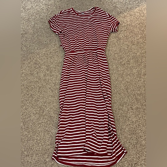 Old Navy Dresses & Skirts - Old Navy Red and White Stripe Dress